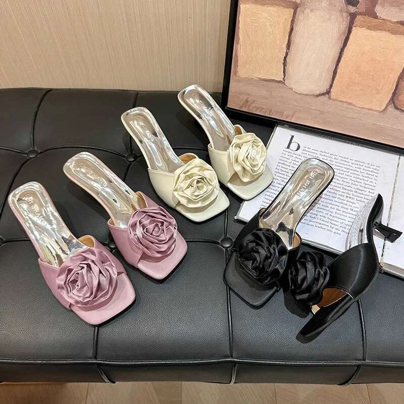 Sandals 2025 Women's Rhie wer Decor Low Elegant Point Toe Dress Pumps Fashion Ankle Strap Heels Slippers
