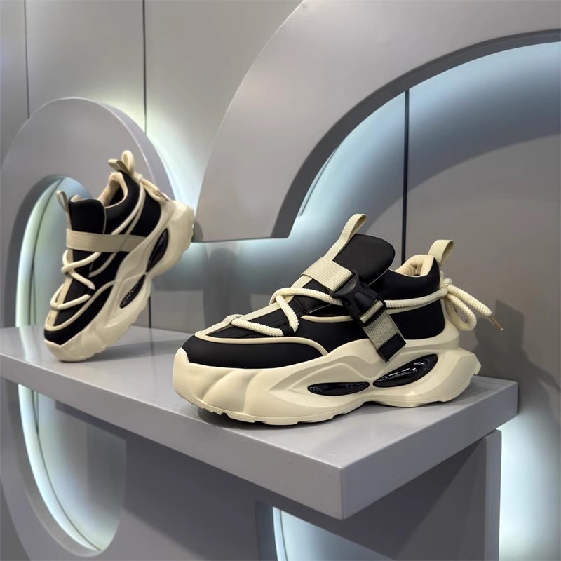 2025 Spring And Autumn New Comfortable Soft Soled Sports Shoes Outdoor Training Running Men s Fashion Designer Multi Functional Low Cut Sports Leisure