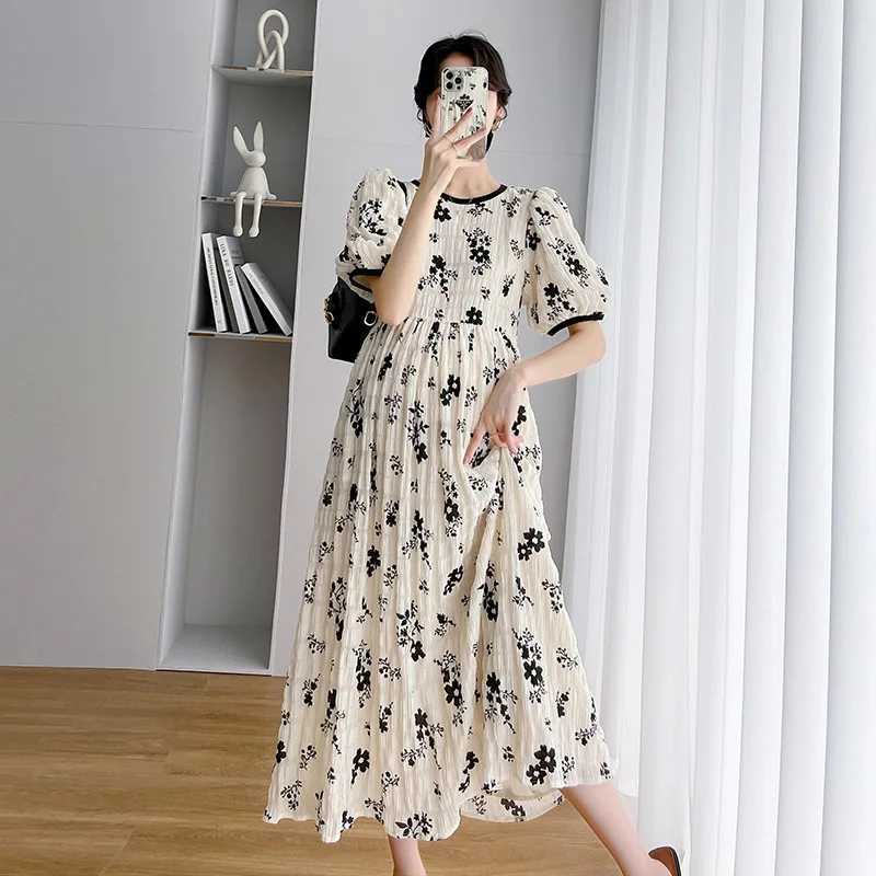 Maternity Dresses New 2022 Summer Temperament Pleated Casual Dress Korean Loose Floral Short-sleeved Fashion Pregnancy SkirtT250311