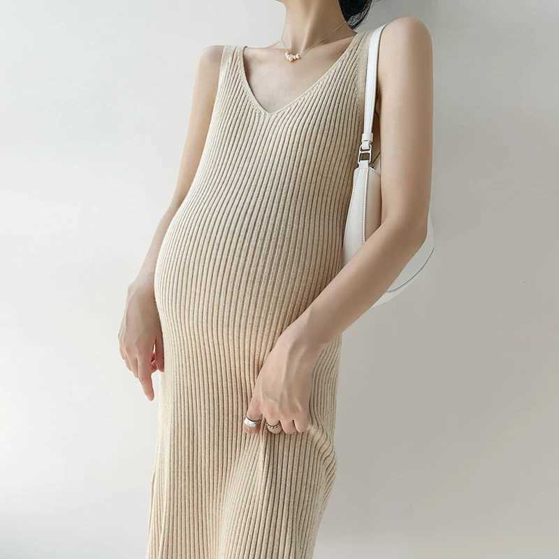 Maternity Core Yarn Knitted Dress Summer Maternity Dress Sleeveless V-neck Pregnant Woman Dress Fashion Backless Woman SundressT250311