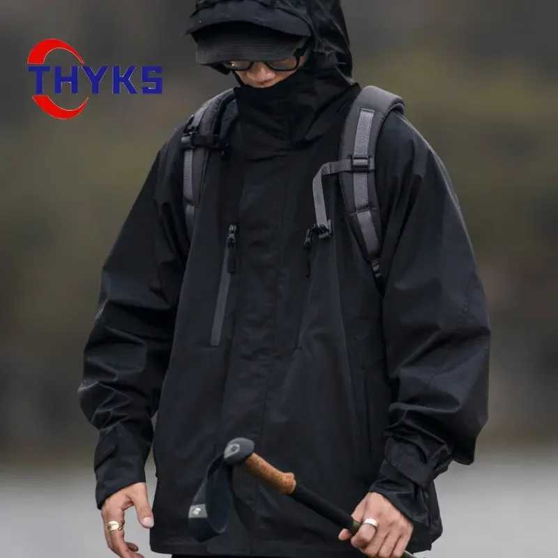 Spring and Autumn Mens Hiking Jackets Functional Vibe Fashion Loose Outdoor Windproof and Waterproof WorkWear Hooded JacketT250311