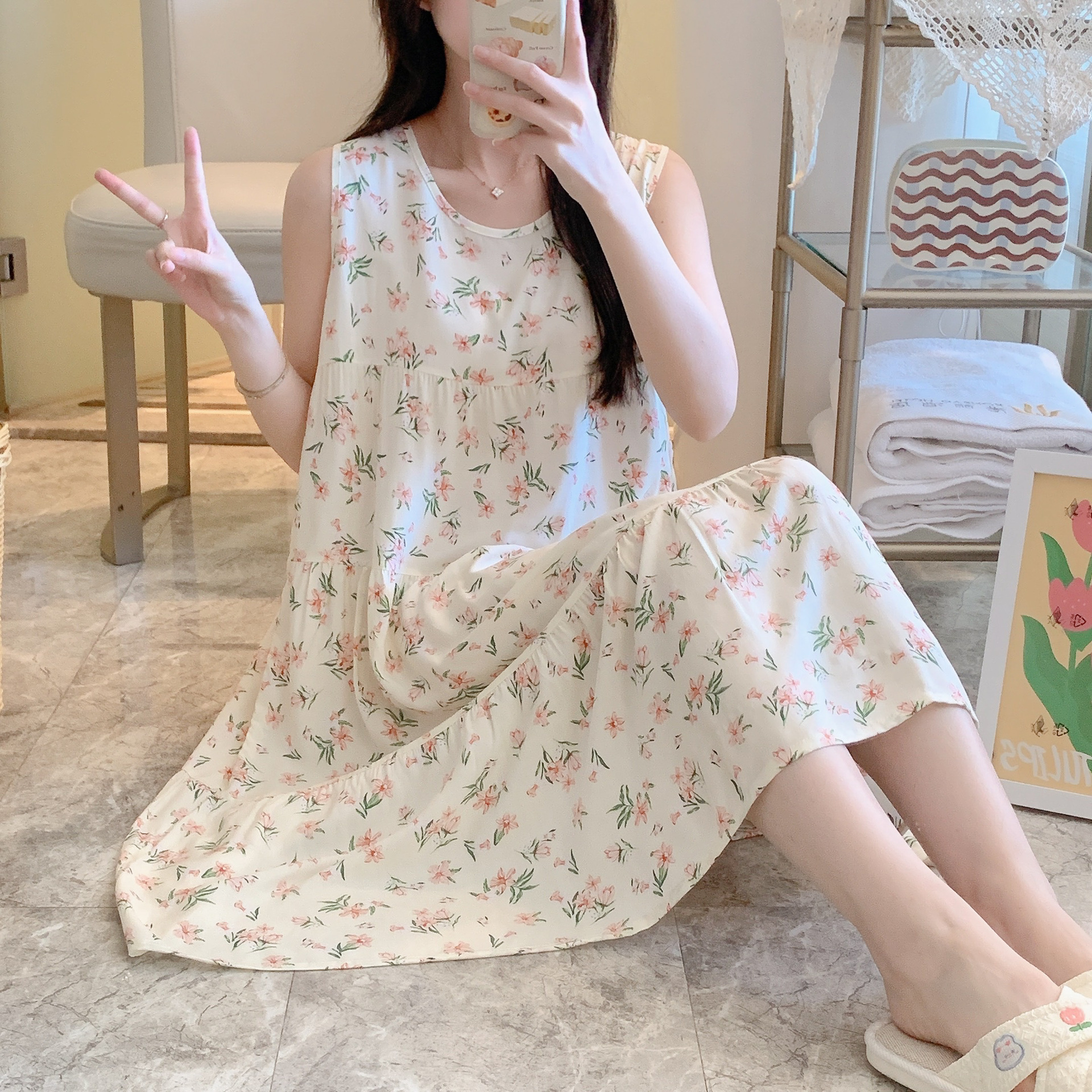 B770-Sleeveless cotton silk nightdress women's spring and summer floral vest pajamas home clothes Korean version