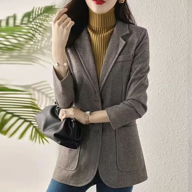 T30Spring Collection Gray Suit Coat for Women - Chic Korean Fashion