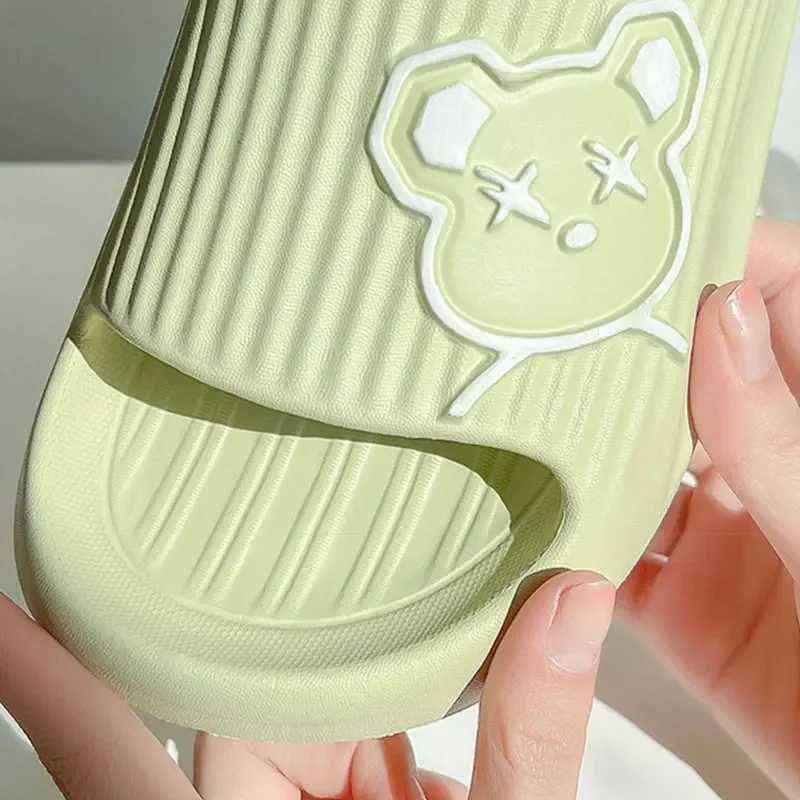 Boys and Girls Indoor Childrens Slippers Anti-slip and Wear-resistant EVA Sandals Thick bottom Non-slip Children Home ShoesT250311