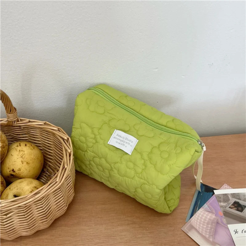 Flower Pattern Women Makeup Bag Toiletries Cosmetic Organizer Zipper Travel Wash Pouch Female Make Up Bags 250311