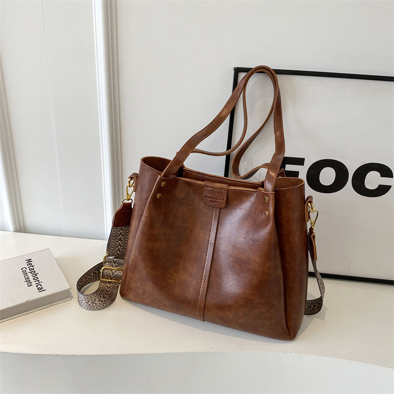 Commuter Multifunctional Underarm Large Capacity Women's Handbag 2025 Autumn/winter New Korean Fashion Shoulder Bag