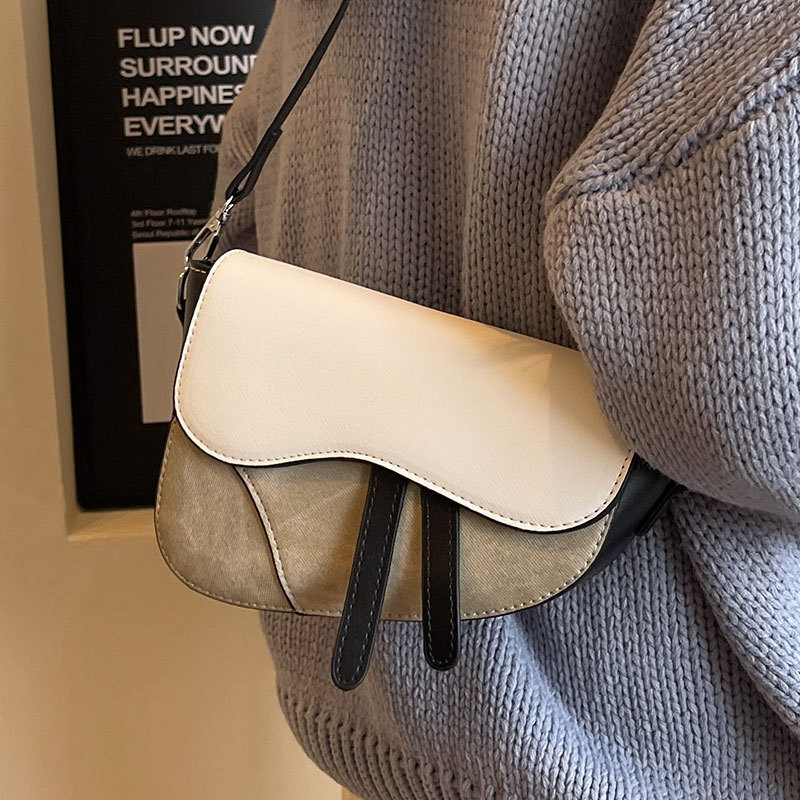 This Year's Popular French Style Niche, Simple, High-End, Fashionable Saddle For Women, Versatile, Contrasting, Stylish Commuting Crossbody Bag