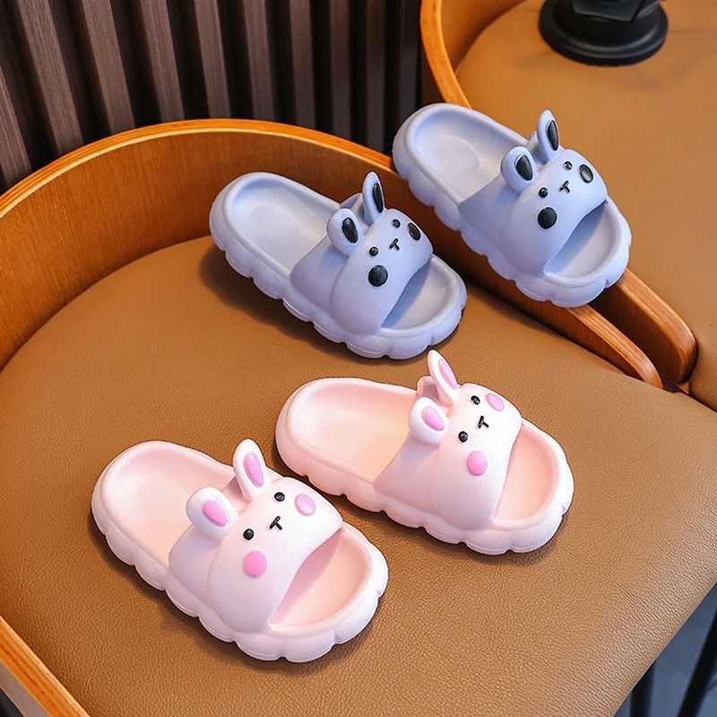 Children Slippers Shark Flip Flops Soft Sole Cartoon Slipper Women Man Bathroom Sandal EVA Non-slip Children Shoes SandalsT250311