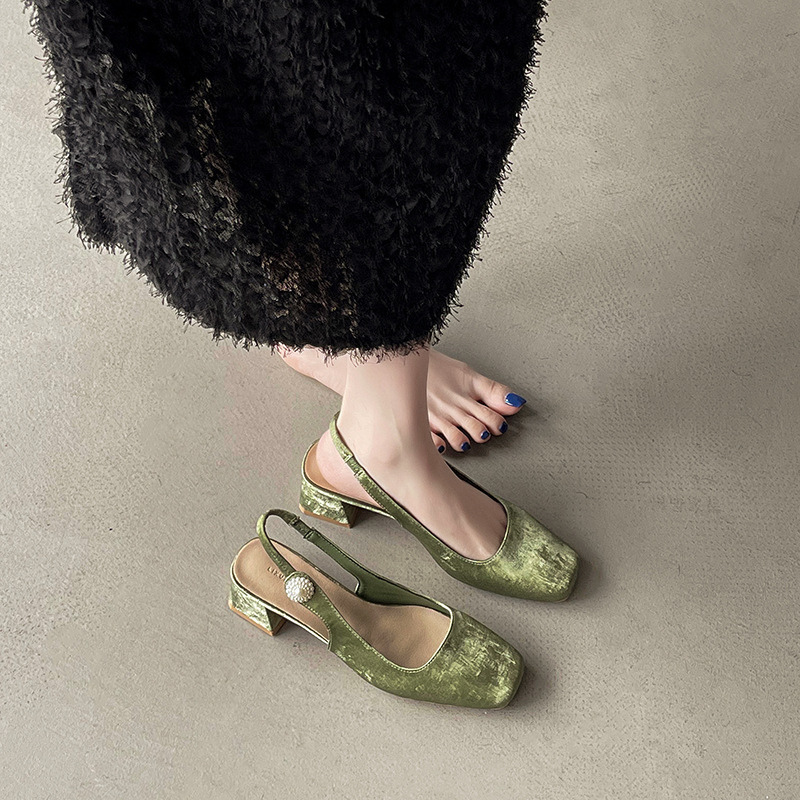 Baotou Sandals 2025 Spring summer Outdoor Casual Sandals Coarse Heels Square Head Shoes High Heels Fashion Designer Light Luxury Women s Single Shoes