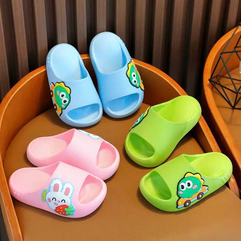 Children Slippers Summer out Indoor Bath Non-slip Slippers Soft Super Cute Cartoon Boys and Girls Sandals SlippersT250311