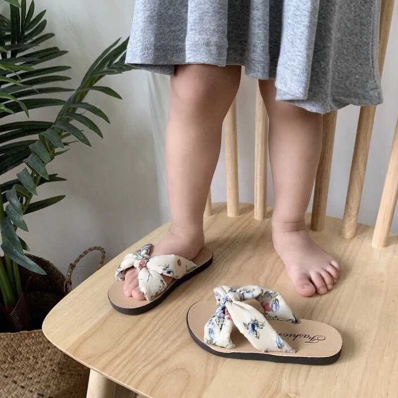Summer Kids Girls Slippers Fashion Bohemian Dots Girls Princess Shoes Baby Girl Beach Shoes Flat Heel Sandals Size 24-34T250311