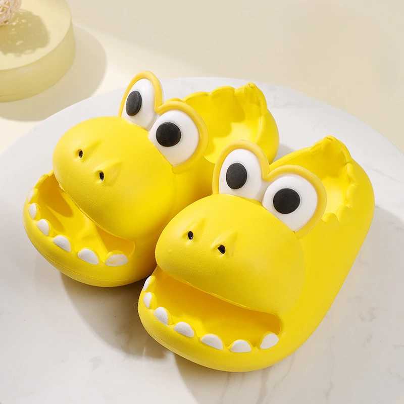 Kids Summer Slippers Boys Girls Shoes 3D Cute Cartoon Dinosaur Slippers Antiskid Thick Bottom Children Light Beach Play SandalsT250311