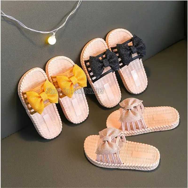 New Summer Girls Sandals Slides Kids Beach Pleated Ruffles Princess Sweet Kids Slippers Bath Swimming Indoor Outdoor ShoesT250311