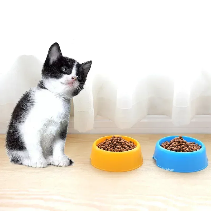 Adorable Floral Silicone Slow Eating Dishes for Pets Keeps Your Furry Friends Engaged During Meals