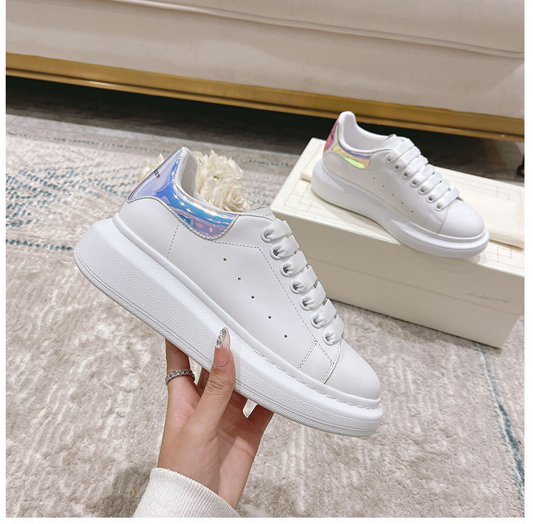 2025Designer Couple High Version, White Women's Thick Sole, Increased Height Inside, Sponge Cake Versatile Board Shoes, Men's Sports Shoes