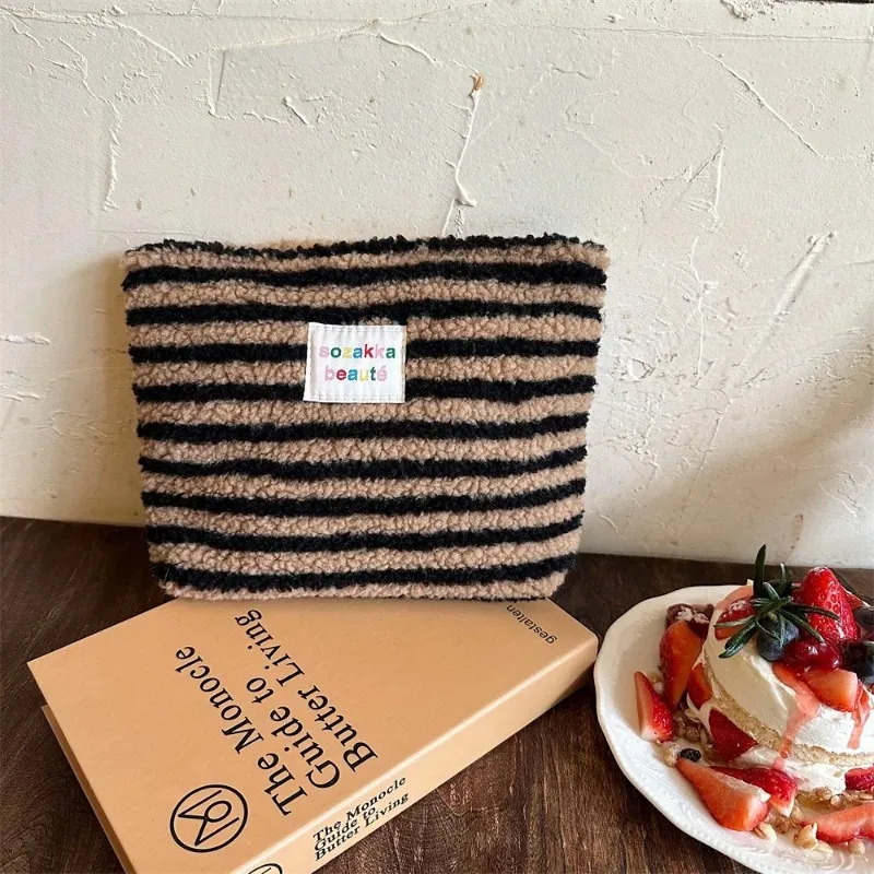 color striped dot plush clutch cosmetic bag large capacity toilet travel outdoor makeup storage 250311