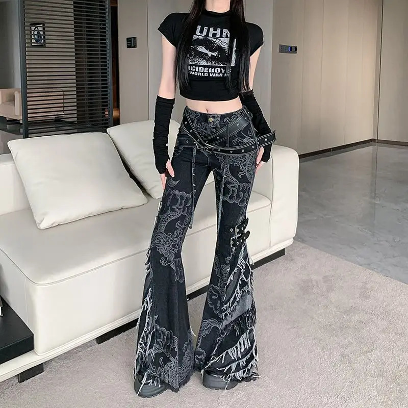 Punk Black Print Gothic Flare Jeans Women Low Rise Vintage Denim Pants Dark Academia Y2k Japanese Streetwear Goth Trousers 250306