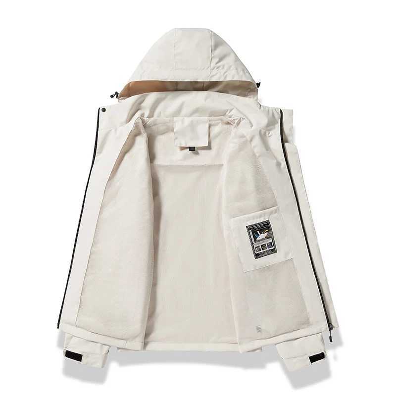 Autumn Outdoor Sports Coats Climbing Trekking Windbreaker Travel Waterproof Jackets Black Camping Hiking Jacket MenT250311