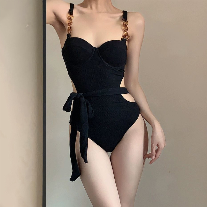 High End Fashionable Women's Swimsuit Designer Sexy Bikini Suspender Pants Gather To Cover The Abdomen, Showing Off Beachwear, Hot Spring Beach V