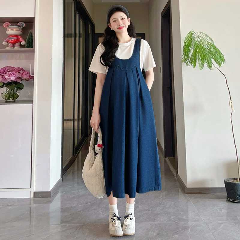Spring and Autumn New Fashionable Pregnant Womens Denim Strap Dress Floral Embroidery Button Fly Maternity Sundress Loose DressT250311