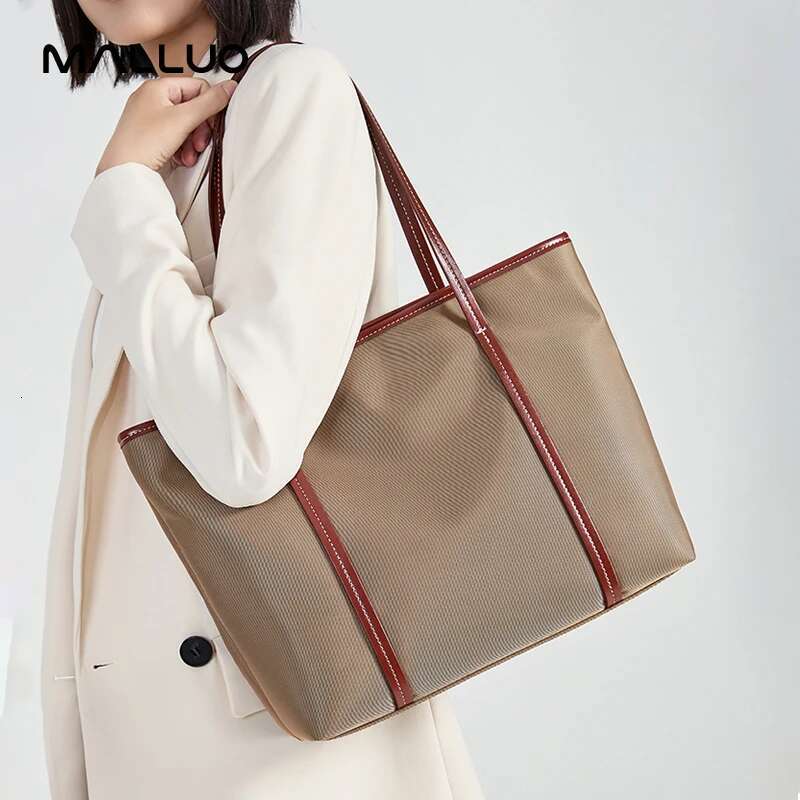 Women's Nylon Lithe Facilitate Bag Female Fashion Designer Shoulder Bags Ladies Casual Soft Tote Handbag For Lady New