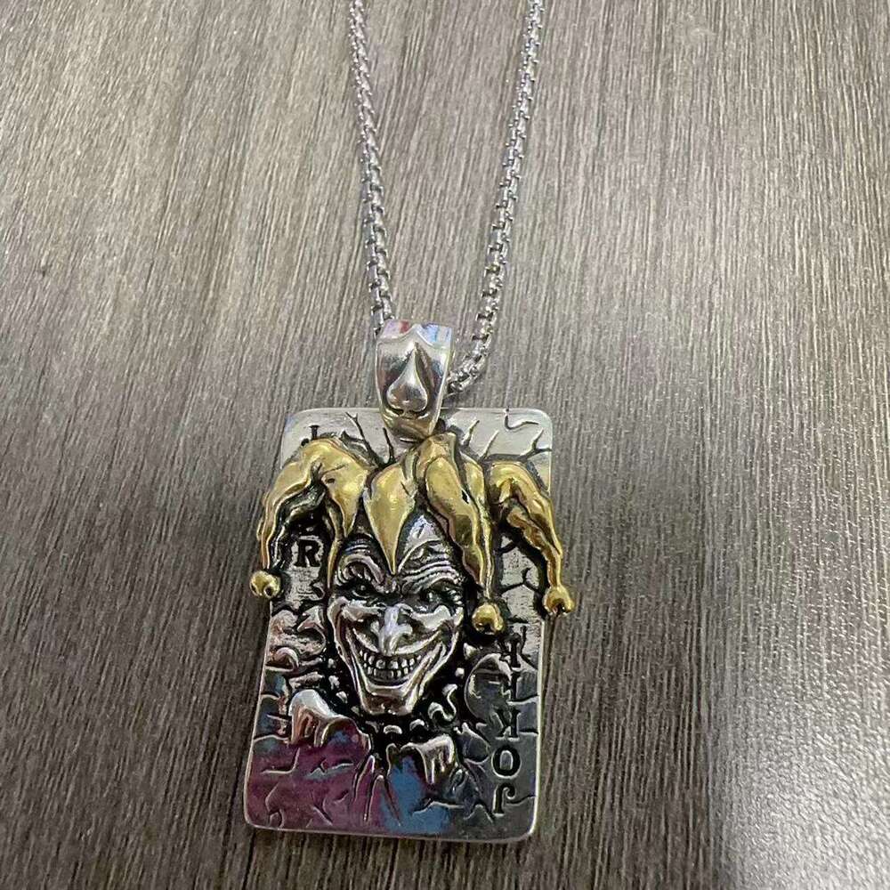 Personalized fashionable poker card necklace for men, simple vintage style, Thai sier and small king square pendant