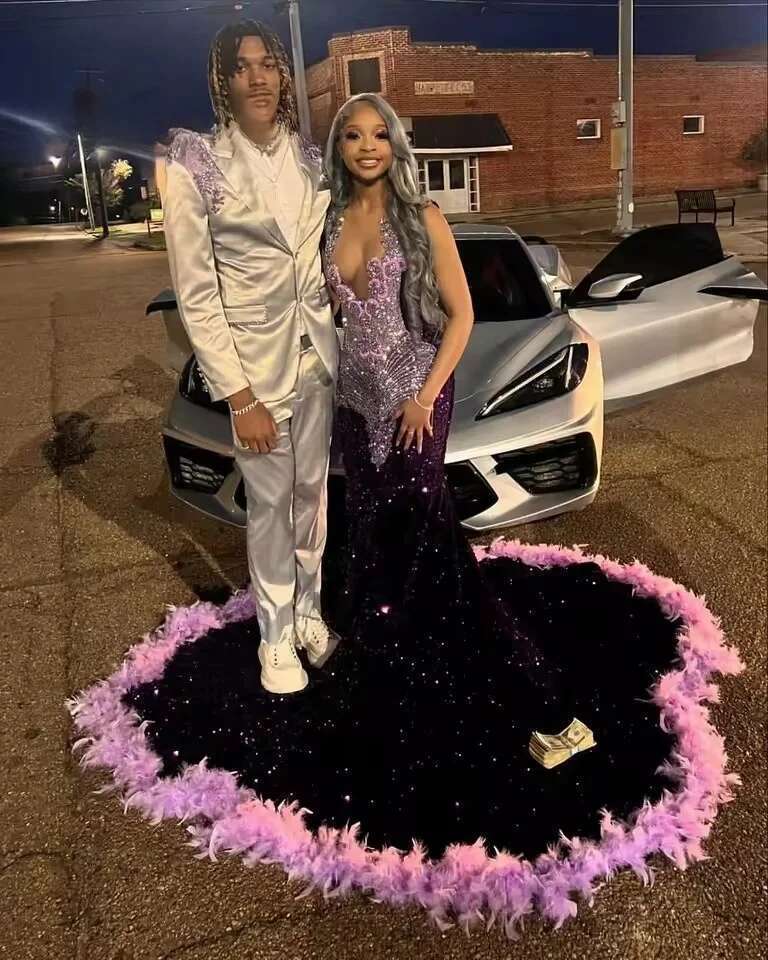 Sparkly Purple Sequins Long Prom Dress 2025 For Black Girls Bead Crystal Evening Feathers Birthday Party Gown Customized