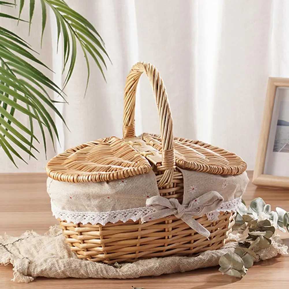 Outdoor Picnic Basket is Woven Countryside Large Size With Lid Oval is Woven Storage Basket Hand Woven Basket X250311