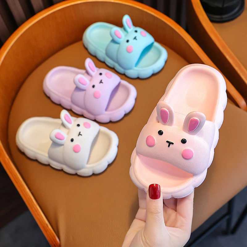 Childrens Home Slippers Summer Cute Cartoon Rabbit Slippers Girls Boys Fashion Non-Slip Indoor Flats Kids Beach Shoes SandalT250311