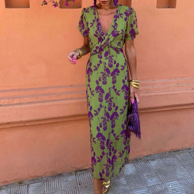 Women's 2025 Fashion Folded Printed Long Skirt Elegant Slimming V-Neck Short Sleeve Dress KLMY