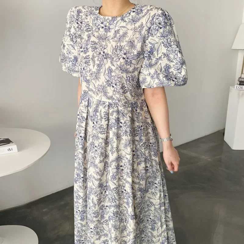 Chic Korean Style Summer Round Neck Ruffle Edge Design Loose Fit Floral Dress Long Dress For Women Fashionable and ElegantT250311