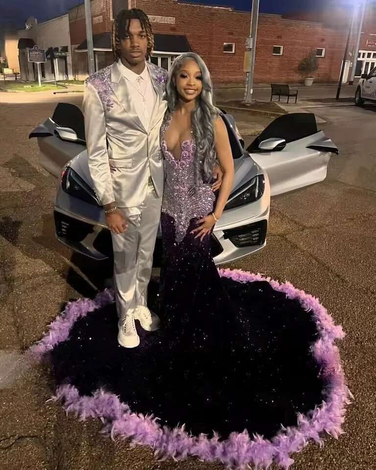 Sparkly Purple Sequins Long Prom Dress 2025 For Black Girls Bead Crystal Evening Feathers Birthday Party Gown Customized