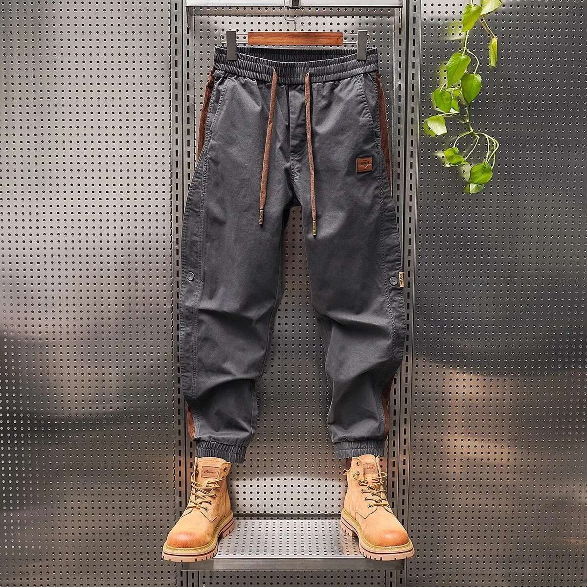 Fashion Designer Work Pants Men s Loose Leg Binding Casual Niche Personality Plankton Handsome Harem Pants Outdoor Loose Casual Pants 2025S New Style