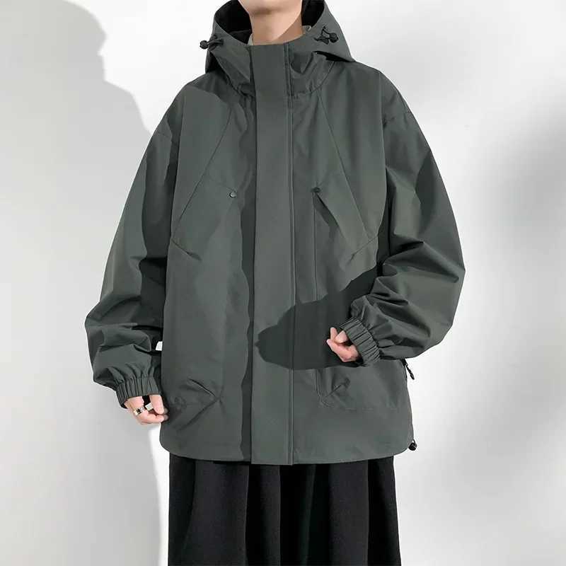 2025 Spring New 8XL Men Jacket Hooded Windbreaker Trench Coats Oversized Waterproof Bomber Jackets Camping Loose Thin SoftshellT250311