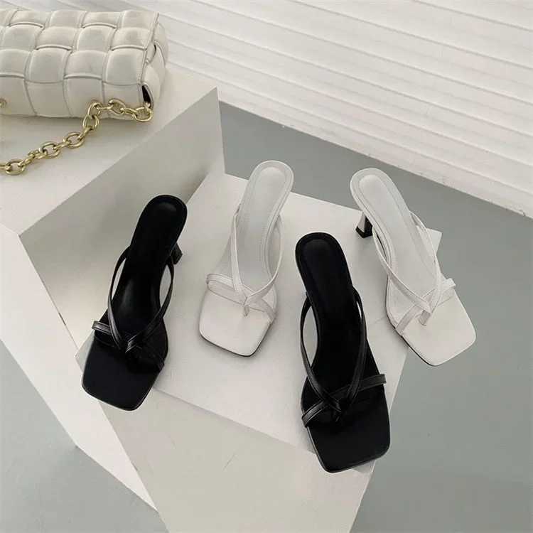 Thin Pumps Peach Shoes 2024 Slippers Runway Toe Loop Sandals Celebrity Slides Women Candy High Heels Club Ring Flip FlopXJ250311