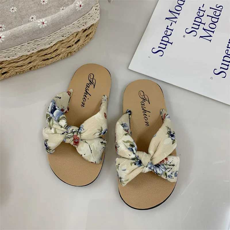 Child Slippers Summer Girl Shoes Printed Wave Point Dot Bow Sandals Lndoor Exposed toe Soft Bottom Casual Slippers Kid SandalsT250311
