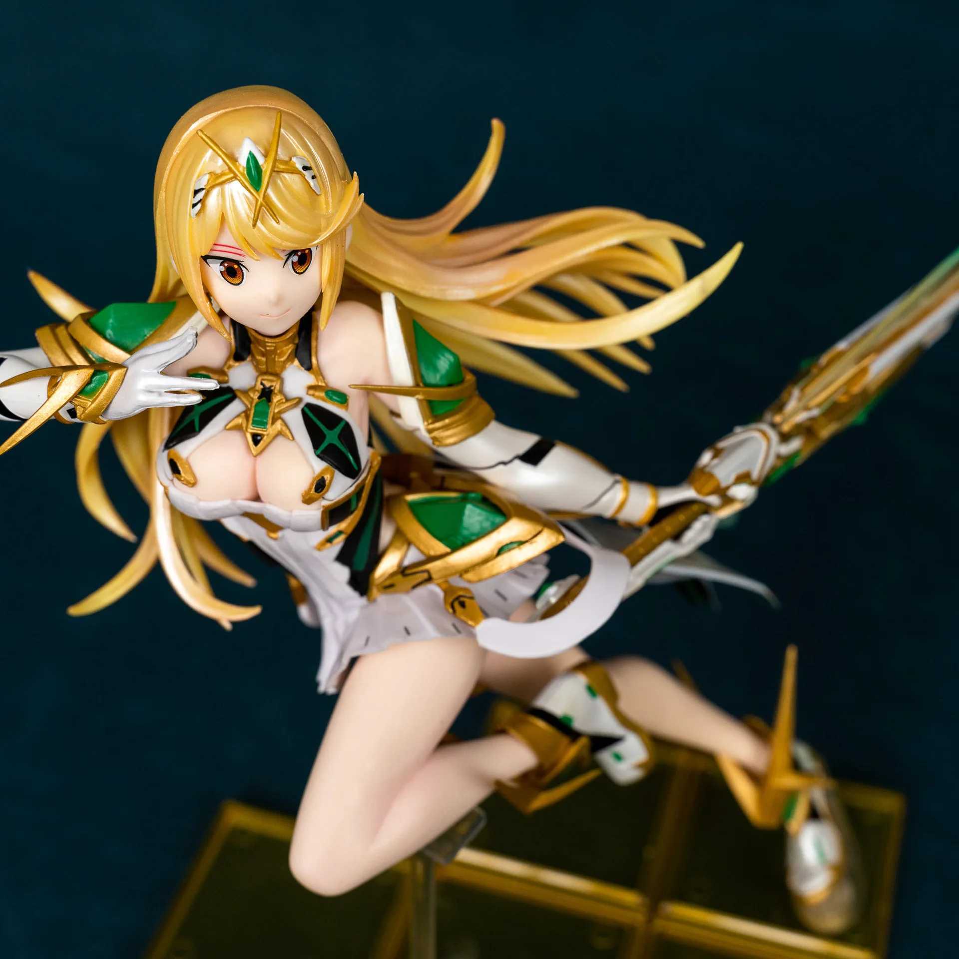 22cm Xenoblade Chronicles 2 Pyra And Mythra Game Girl Figure Model Statue Boys Collection Desktop Decoration Ornament Toys GiftsXJ250311