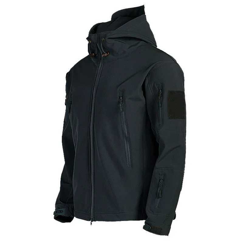 2024 new Shark Skin Soft Shell Jackets Men Tactical Windproof Waterproof Jacket Men Combat Jackets Mens Hooded Bomber CoatsT250311