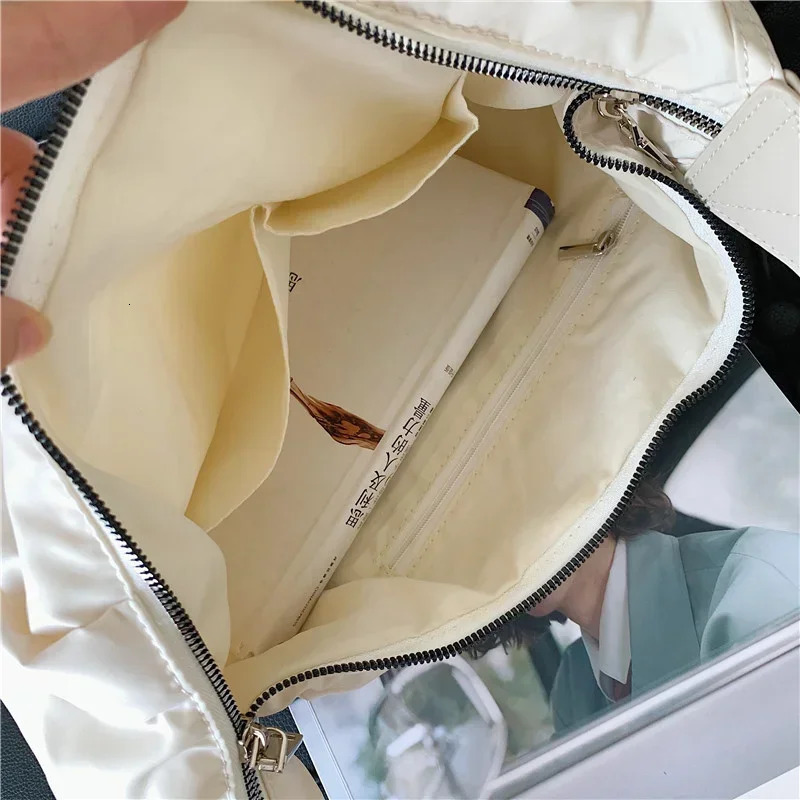 Summer New Womens Bag Large Capacity Casual Nylon Crossbody Bag Dumpling Bag High Grade Solid Color Shoulder Bag Tote Bag R250311