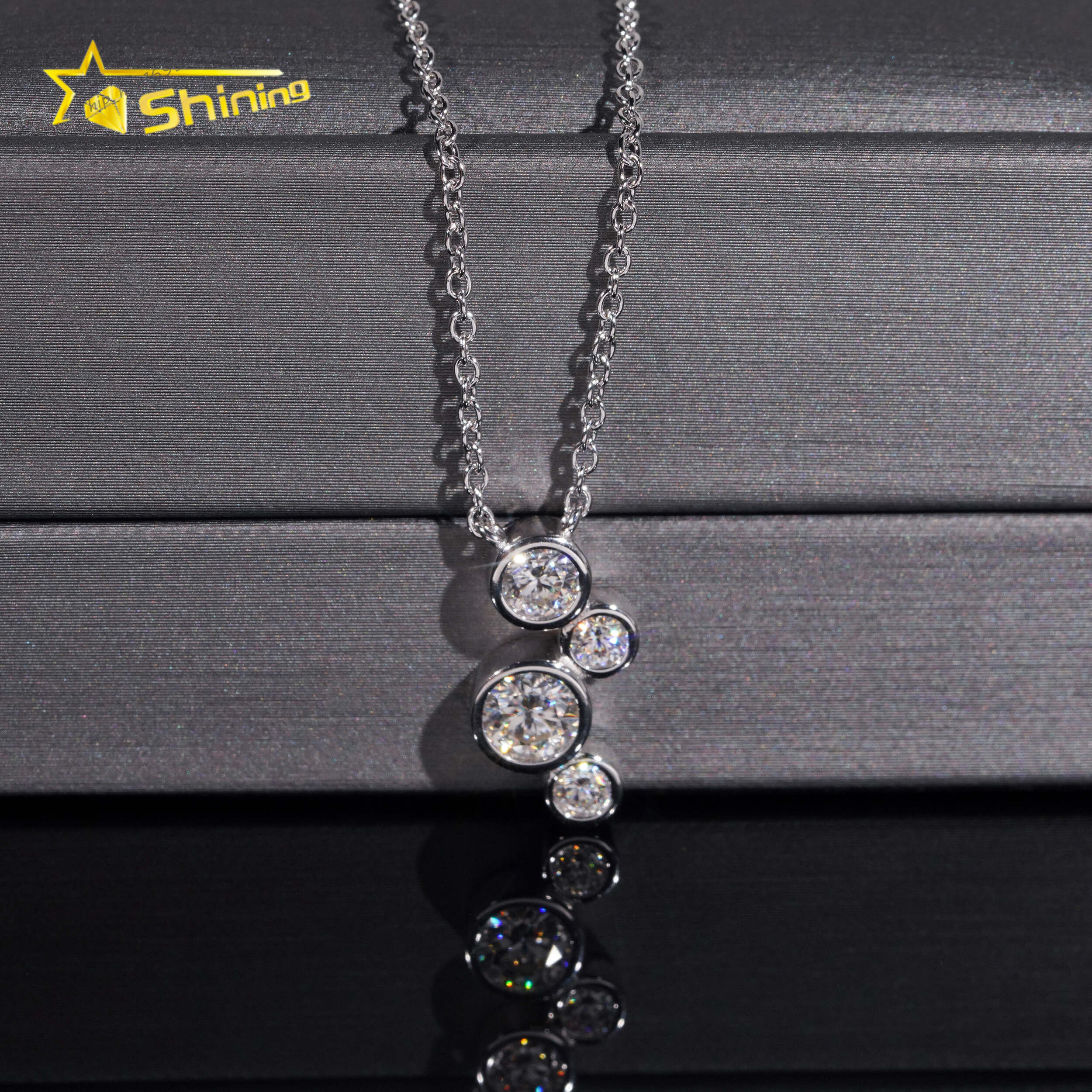 Fashion Jewelry 925 Silver Round Brilliant Cut Moissanite Diamond Pendant Custom Fancy Diamond Pendant Necklace for Women