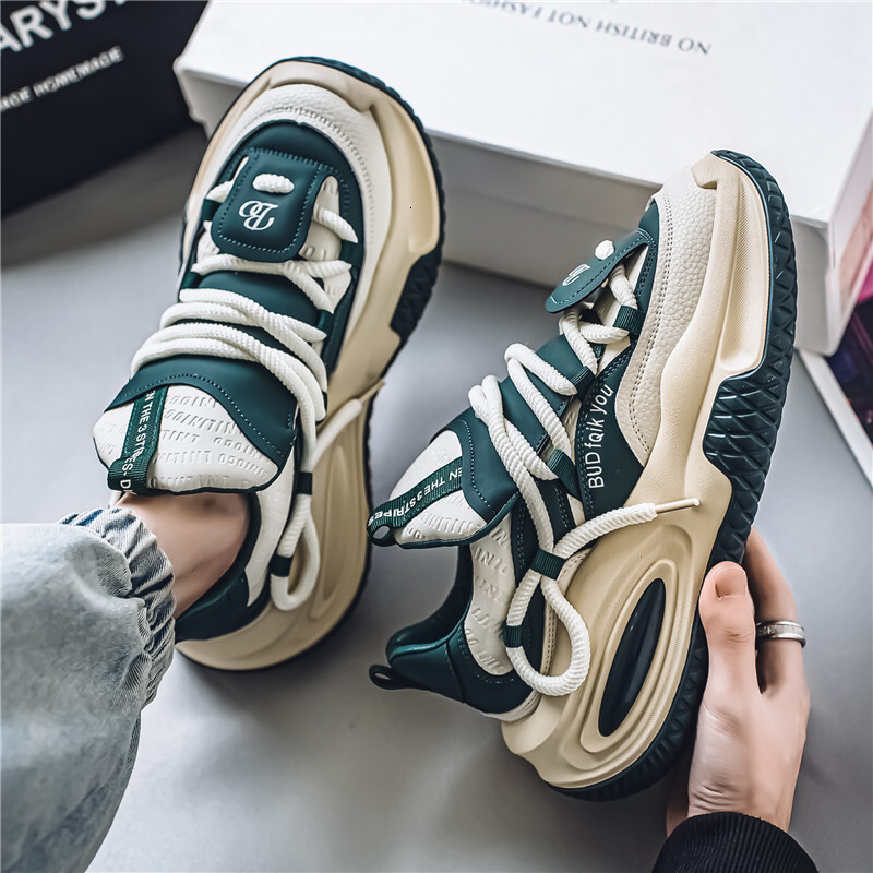 2025 Men's Niche New Designer Training Sneakers Outdoor Korean Edition All Round Casual Sports Running Shoes Student Trendy Dad Shoes