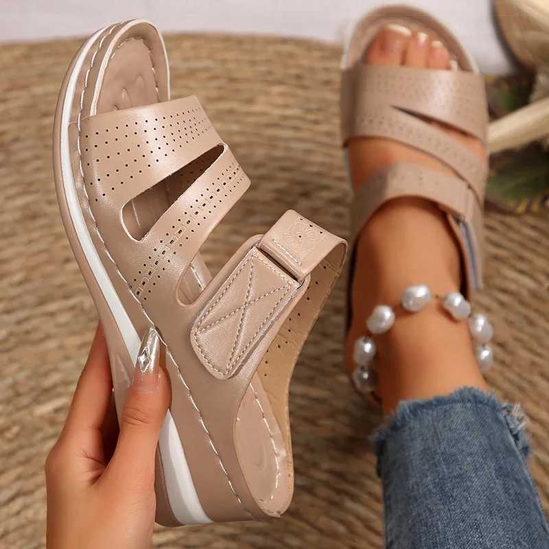 Womens Sandals 2025 New Summer Shoes Women Heels Sandals Summer Slippers Chaussures Femme Casual Wedges Heeled Footwear FemaleXJ250311