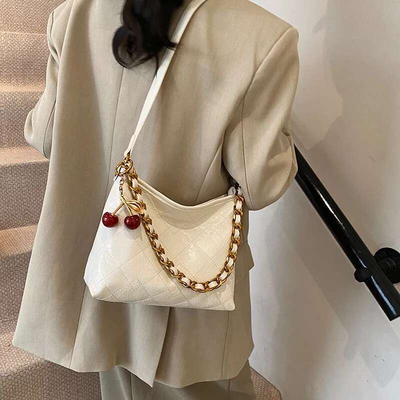 2025 New Women's Designer Classic Leather Trendy Fashion Handbag Women's Shoulder Crossbody Bag Transducer Elegant