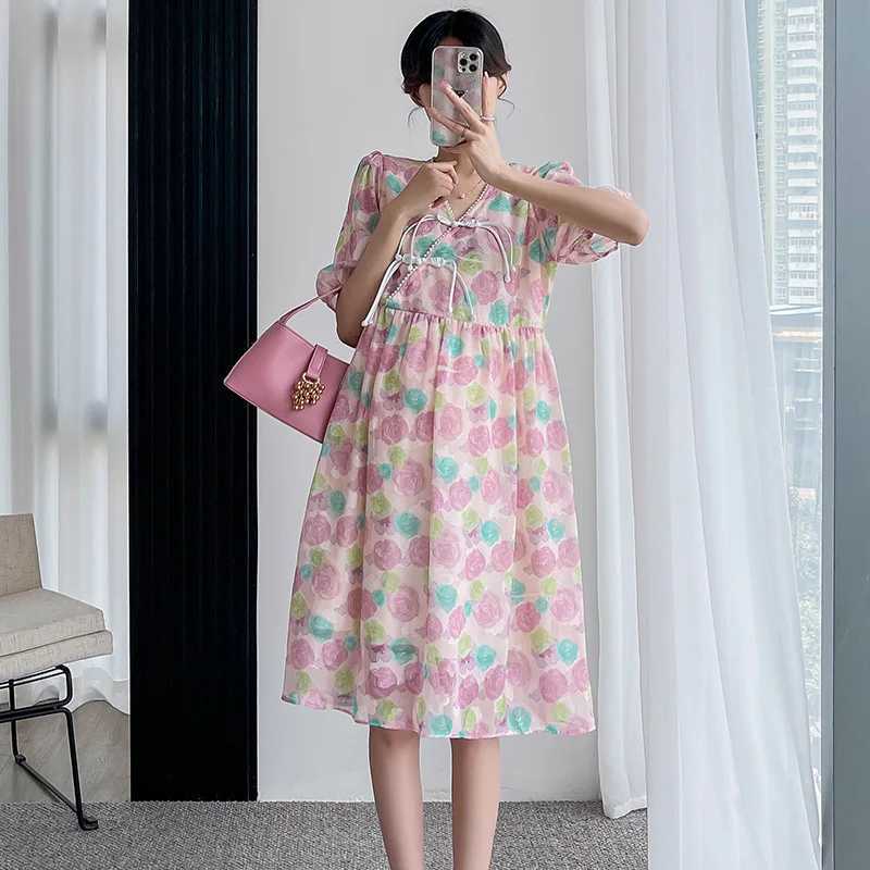 Retro Maternity Dresses Temperament Ladies Summer Loose Mid-length Breathable V-neck 2022 Pregnancy Clothes for Photos Shoot NewT250311