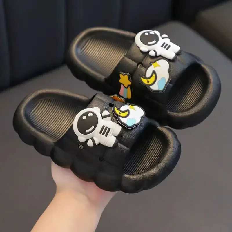 Soft Sole Baby Slippers Cute Cartoon Design Kids Home Sandals for Boys and GirlsT250311