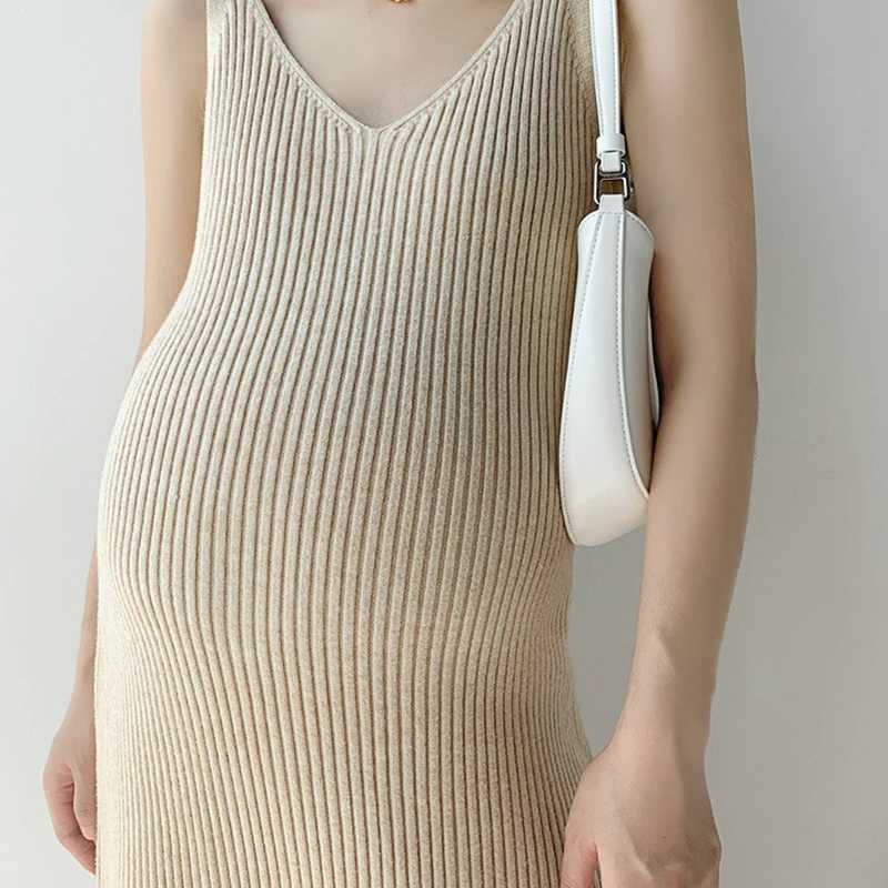 Maternity Core Yarn Knitted Dress Summer Maternity Dress Sleeveless V-neck Pregnant Woman Dress Fashion Backless Woman SundressT250311