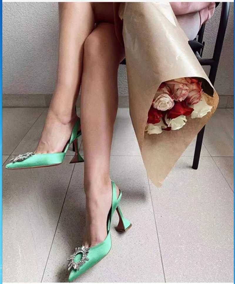 2023 Brand wen Pumps luxury Crystal Slingback High h Summer bride Shoes Cfortable triangle Heeled Party Wedding Shoes Z250311