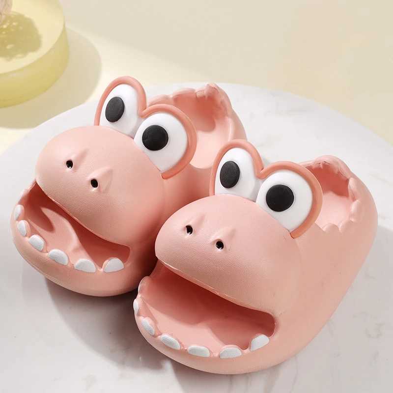 Kids Summer Slippers Boys Girls Shoes 3D Cute Cartoon Dinosaur Slippers Antiskid Thick Bottom Children Light Beach Play SandalsT250311