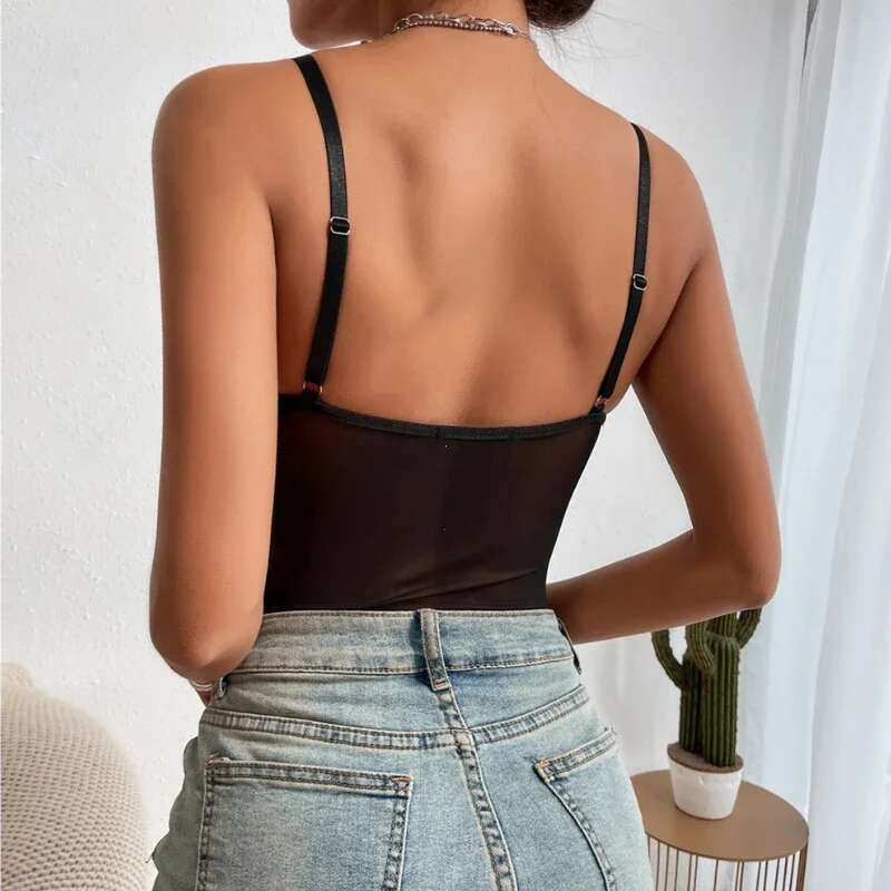 Bodysuit Gerie Tight Fitting Women Deep V-Neck Shaping Adjustable Shoulder Straps Reinforced Sexy Soft Padded Bra Top