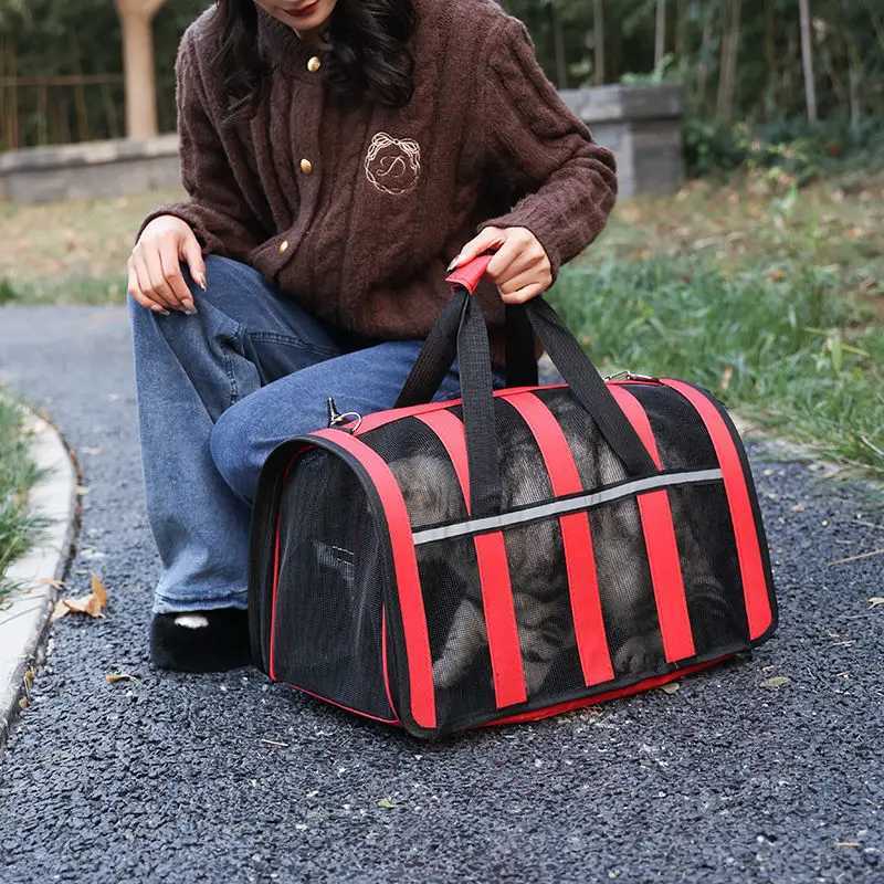 Pet Dog Cat Carrier Bag Portable Mesh Breathable Cat Bags Outdoor Travel Outgoing Transport Bag for Cats Small Dog Pet Handbag 250205